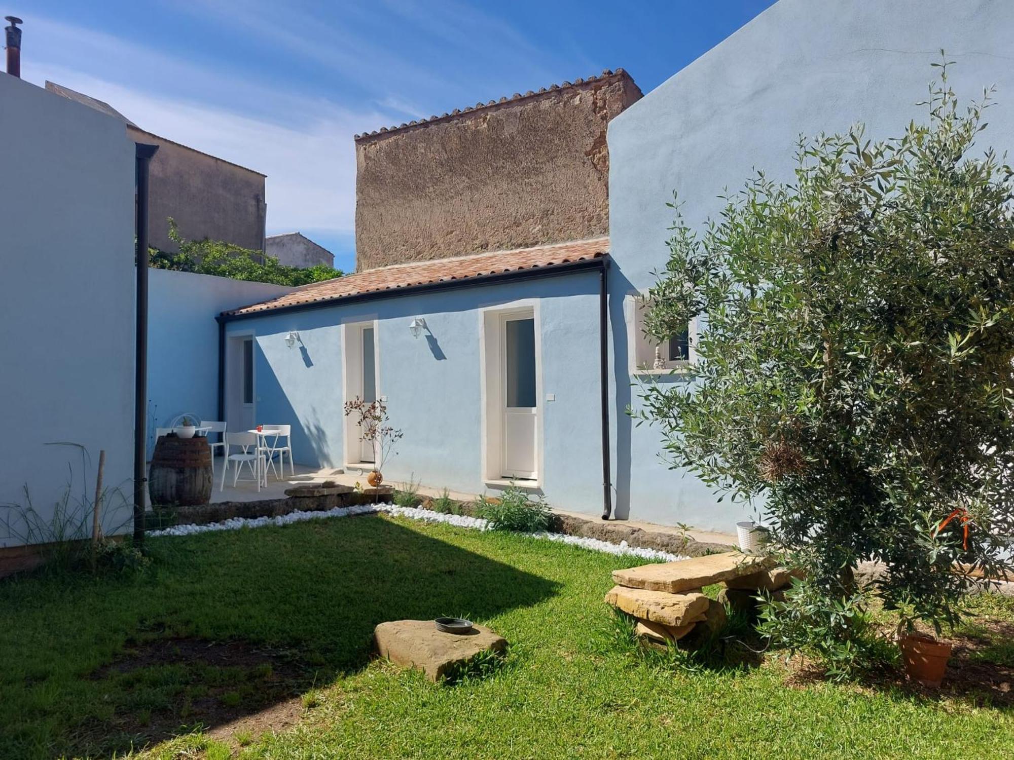 B&B Il Borgo Delle Emozioni Dolianova Buitenkant foto